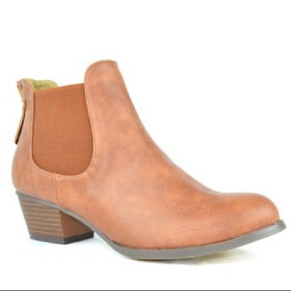 New cognac bootie - Picture 3 of 4